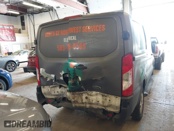 2020 Ford Transit Cargo z VIN 1FTBR1Y87LKA77794, wystawiony jako IAAI lot #41808611 z przebiegiem 70 047 mil mil oraz . Historia ofert i sprzedaży dostępna na DreamBid. Obrazek 17.