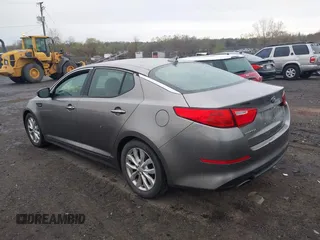 2015 Kia Optima LX with VIN 5XXGM4A76FG475908, listed as a IAAI auction lot 41964205 with 122,965 mi miles. Bid and sale history available at carsss.com. Image 3.