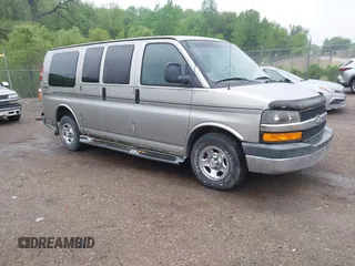2003 Chevrolet Express Cargo YF7 Upfitter z VIN 1GBFH15T331206914, wystawiony jako IAAI lot #42322551 z przebiegiem 134 400 mil mil oraz . Historia ofert i sprzedaży dostępna na DreamBid. Obrazek 1.