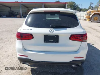 2022 Mercedes-Benz GLC with VIN W1N0G8DB8NV353854, listed as a IAAI auction lot 40655985 with 23,591 mi miles. Bid and sale history available at carsss.com. Image 16.