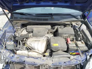 2015 Toyota Camry XLE with VIN 4T1BF1FK9FU890002, listed as a IAAI auction lot 41868372 with 283,858 mi miles. Bid and sale history available at carsss.com. Image 10.
