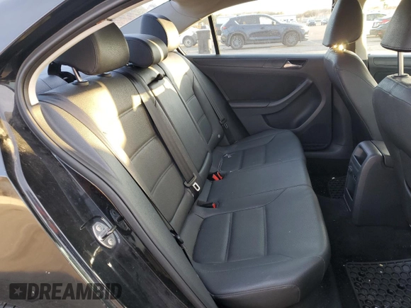 2011 Volkswagen Jetta SE with VIN 3VWDZ7AJ5BM346646, listed as a Copart auction lot 81975254 with 143,631 mi miles and Non repairable. Bid and sale history available at DreamBid. Image 10.