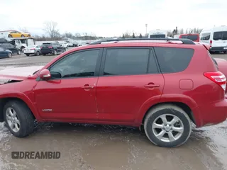 2011 Toyota RAV4 Ltd with VIN JTMDK4DV8B5103763, listed as a IAAI auction lot 40925549 with 1 mi miles. Bid and sale history available at carsss.com. Image 14.