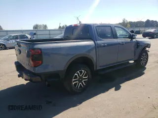 2024 Ford Ranger LARIAT with VIN 1FTER4KH6RLE12781, listed as a Copart auction lot 76406614 with 7,332 mi miles and Salvage Title. Bid and sale history available at carsss.com. Image 3.