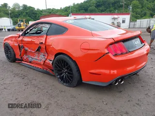 2015 Ford Mustang GT z VIN 1FA6P8CF2F5380934, wystawiony jako IAAI lot #42371355 z przebiegiem 26 680 mil mil oraz . Historia ofert i sprzedaży dostępna na DreamBid. Obrazek 3.