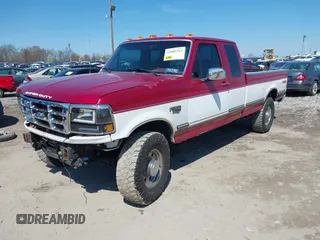 1995 Ford F-250 with VIN 1FTHX26FXSKA04618, listed as a IAAI auction lot 42005763 with 365,853 mi miles. Bid and sale history available at carsss.com. Image 2.