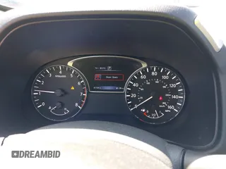 2017 Nissan Pathfinder SV with VIN 5N1DR2MM4HC681270, listed as a IAAI auction lot 41786327 with 61,724 mi miles. Bid and sale history available at carsss.com. Image 7.