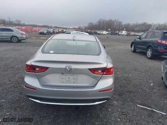 2019 Honda Insight Touring with VIN 19XZE4F93KE003037, listed as a IAAI auction lot 41846021 with 90632 miles. Bid and sale history available at carsss.com. Image 16.