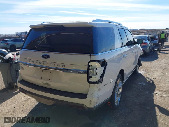 2022 Ford Expedition King Ranch with VIN 1FMJU1PT2NEA07911, listed as a IAAI auction lot 41298041 with 1 mi miles. Bid and sale history available at carsss.com. Image 4.