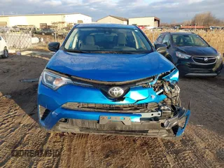 2018 Toyota RAV4 LE with VIN JTMBFREV4JJ717092, listed as a IAAI auction lot 41492235 with 127,643 mi miles. Bid and sale history available at carsss.com. Image 12.