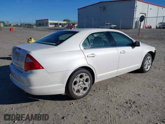 2011 Ford Fusion SE with VIN 3FAHP0HG3BR289870, listed as a IAAI auction lot 41853874 with 149,881 mi miles. Bid and sale history available at carsss.com. Image 4.