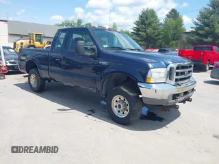 2002 Ford F-250 XL z VIN 1FTNX21L72EB65572, wystawiony jako IAAI lot #42411813 z przebiegiem 238 523 mil mil oraz . Historia ofert i sprzedaży dostępna na DreamBid. Obrazek 1.