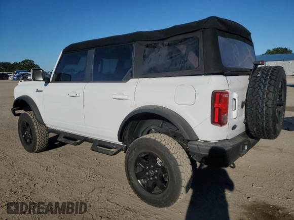 2024 Ford Bronco with VIN 1FMEE1BP9RLA57747, listed as a Copart auction lot 76117634 with 2,779 mi miles and Salvage title. Bid and sale history available at DreamBid. Image 2.