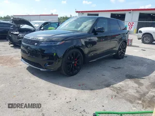 2024 Land Rover Range Rover Sport Dynamic SE with VIN SAL1L9FU3RA420944, listed as a IAAI auction lot 42379575 with 9,959 mi miles and . Bid and sale history available at DreamBid. Image 18.