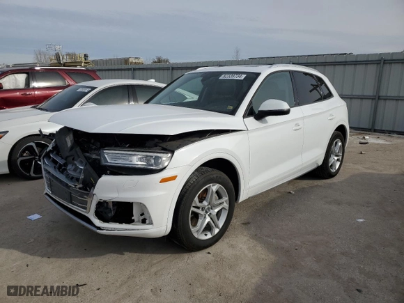 2018 Audi Q5 Premium with VIN WA1ANAFY4J2058900, listed as a Copart auction lot 82339734 with 106,624 mi miles and Salvage Title. Bid and sale history available at carsss.com. Image 1.