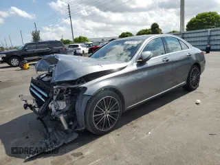2021 Mercedes-Benz C 300 с VIN W1KWF8DB1MR623993, выставлен на аукционе Copart как лот 56164565 с пробегом 43 011 миль миль и Списание • Salvage title. История ставок и продаж доступна на DreamBid. Изображение 1.