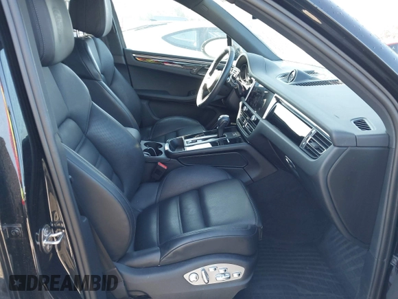 2024 Porsche Macan with VIN WP1AA2A53RLB05066, listed as a IAAI auction lot 41643304 with Not Provided miles and . Bid and sale history available at DreamBid. Image 5.