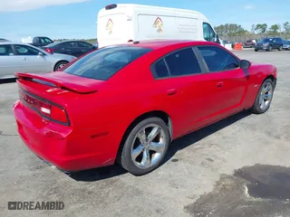 2011 Dodge Charger Road/Track with VIN 2B3CL5CTXBH524361, listed as a IAAI auction lot 41794916 with 296,260 mi miles. Bid and sale history available at carsss.com. Image 4.