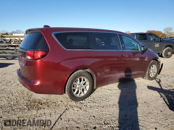 2017 Chrysler Pacifica Touring with VIN 2C4RC1DG6HR723414, listed as a Copart auction lot 77322544 with 105,915 mi miles and Salvage Title. Bid and sale history available at DreamBid. Image 3.
