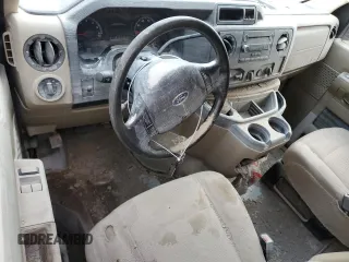 2013 Ford Econoline Passenger XL z VIN 1FBSS3BLXDDA76761, wystawiony jako Copart lot #53128125 z przebiegiem Nie podano mil oraz Szkoda całkowita • Salvage title. Historia ofert i sprzedaży dostępna na DreamBid. Obrazek 8.