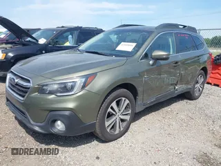 2019 Subaru Outback Limited z VIN 4S4BSANC8K3290495, wystawiony jako IAAI lot #42109016 z przebiegiem 173 623 mil mil oraz . Historia ofert i sprzedaży dostępna na DreamBid. Obrazek 2.