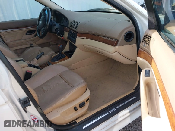 2002 BMW 5 Series 530iA with VIN WBADT63432CH86324, listed as a IAAI auction lot 41539599 with 174,616 mi miles. Bid and sale history available at carsss.com. Image 5.