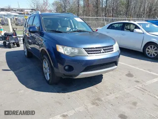 2007 Mitsubishi Outlander XLS with VIN JA4MS41X87U009086, listed as a IAAI auction lot 41883329 with 125,076 mi miles. Bid and sale history available at carsss.com. Image 1.