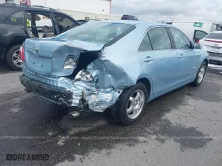2007 Toyota Camry LE with VIN 4T1BK46K17U559350, listed as a IAAI auction lot 41766333 with 77,043 mi miles. Bid and sale history available at carsss.com. Image 4.
