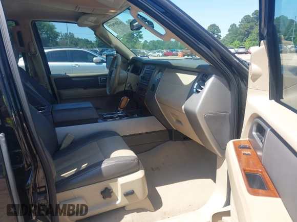 2007 Ford Expedition Eddie Bauer with VIN 1FMFU17567LA72749, listed as a IAAI auction lot 42207632 with 174,226 mi miles and . Bid and sale history available at DreamBid. Image 5.