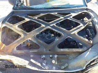 1996 Geo Prizm z VIN 1Y1SK5267TZ023983, wystawiony jako IAAI lot #41366835 z przebiegiem 156 429 mil mil oraz . Historia ofert i sprzedaży dostępna na DreamBid. Obrazek 10.