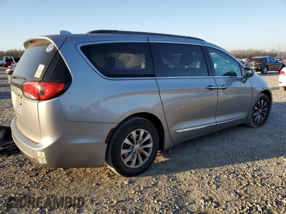 2017 Chrysler Pacifica Touring L with VIN 2C4RC1BG0HR683334, listed as a Copart auction lot 48756915 with 178,239 mi miles and Salvage Title. Bid and sale history available at DreamBid. Image 3.