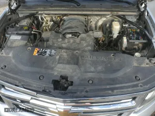 2017 Chevrolet Suburban Premier with VIN 1GNSCJKC2HR120815, listed as a Copart auction lot 43729155 with 96,553 mi miles and Salvage Title. Bid and sale history available at carsss.com. Image 12.
