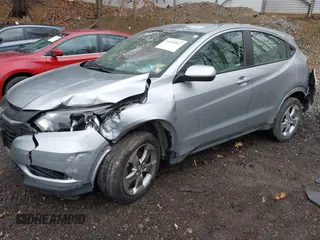 2018 Honda HR-V LX with VIN 3CZRU6H32JG728908, listed as a IAAI auction lot 41924812 with 69,315 mi miles. Bid and sale history available at carsss.com. Image 17.