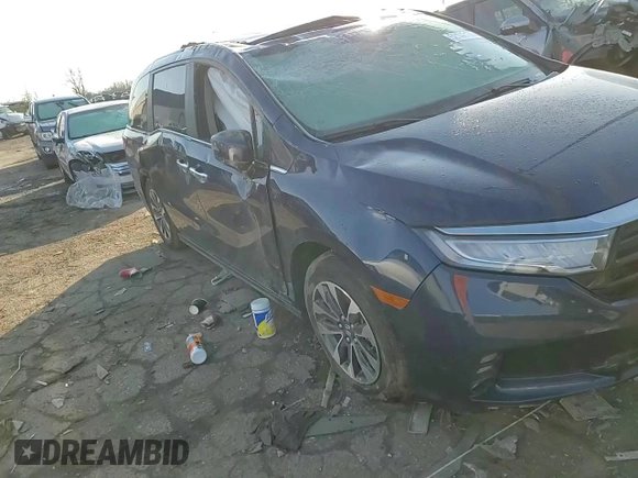 2024 Honda Odyssey EX-L with VIN 5FNRL6H69RB066846, listed as a Copart auction lot 52142105 with 9,117 mi miles and Salvage Title. Bid and sale history available at DreamBid. Image 11.