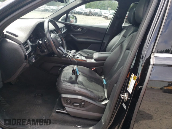 2017 Audi Q7 Premium Plus with VIN WA1LAAF72HD024173, listed as a Copart auction lot 62037135 with 130,007 mi miles and Clean title. Bid and sale history available at DreamBid. Image 7.