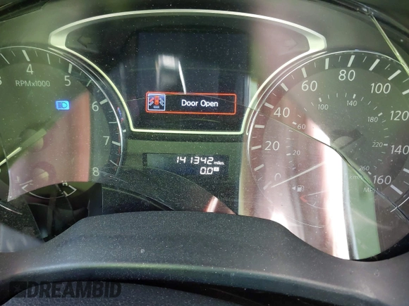 2014 Nissan Pathfinder Platinum with VIN 5N1AR2MM6EC627614, listed as a IAAI auction lot 41420846 with 141,342 mi miles and . Bid and sale history available at DreamBid. Image 7.