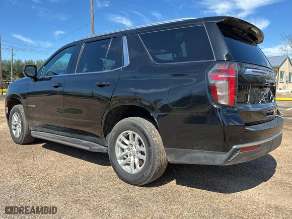 2023 Chevrolet Tahoe LT with VIN 1GNSKNKD6PR349127, listed as a Copart auction lot 47049155 with 31,552 mi miles and Clean Title. Bid and sale history available at carsss.com. Image 3.