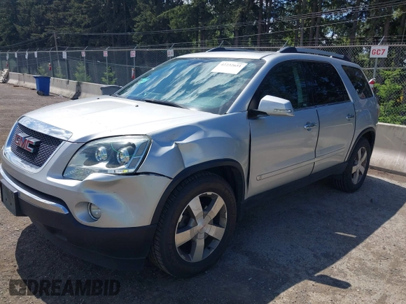 2010 GMC Acadia SLT1 z VIN 1GKLVMED1AJ139006, wystawiony jako IAAI lot #42232651 z przebiegiem 156 158 mil mil oraz . Historia ofert i sprzedaży dostępna na DreamBid. Obrazek 2.