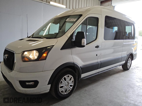 2023 Ford Transit Passenger XL with VIN 1FBAX2C87PKB36657, listed as a Copart auction lot 81110354 with 19,057 mi miles and Clean Title. Bid and sale history available at DreamBid. Image 1.