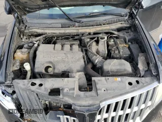 2011 Lincoln MKT with VIN 2LMHJ5AR4BBJ50091, listed as a Copart auction lot 83451404 with Not Provided miles and Salvage Title. Bid and sale history available at DreamBid. Image 13.