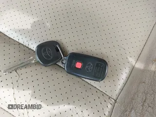 2001 Toyota Highlander z VIN JTEHF21A710016052, wystawiony jako IAAI lot #42360752 z przebiegiem 145 675 mil mil oraz . Historia ofert i sprzedaży dostępna na DreamBid. Obrazek 11.
