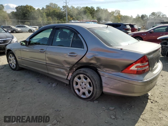 2005 Mercedes-Benz C 320 с VIN WDBRF84J15F669713, выставлен на аукционе Copart как лот 75413424 с пробегом 260 776 миль миль и Списание • Salvage title. История ставок и продаж доступна на DreamBid. Изображение 2.