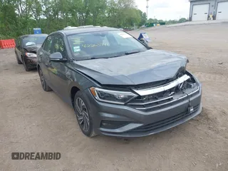 2021 Volkswagen Jetta SEL Premium с VIN 3VWG57BU8MM017203, выставлен на аукционе IAAI как лот 42263741 с пробегом 26 556 миль миль и . История ставок и продаж доступна на DreamBid. Изображение 1.