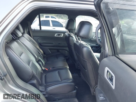 2014 Ford Explorer XLT с VIN 1FM5K7D83EGB48498, выставлен на аукционе IAAI как лот 42654203 с пробегом 257 736 миль миль и . История ставок и продаж доступна на DreamBid. Изображение 8.
