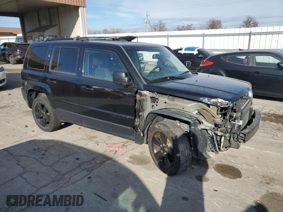 2015 Jeep Patriot Altitude z VIN 1C4NJRBB4FD317433, wystawiony jako Copart lot #50703555 z przebiegiem 109 650 mil mil oraz Nie do naprawy • Non repairable. Historia ofert i sprzedaży dostępna na DreamBid. Obrazek 4.