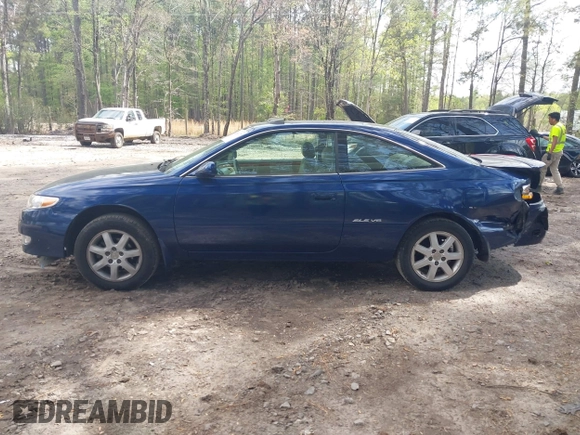 2002 Toyota Solara SE with VIN 2T1CF28P82C558096, listed as a IAAI auction lot 42013477 with 264,484 mi miles. Bid and sale history available at carsss.com. Image 14.