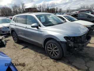 2019 Volkswagen Tiguan SE with VIN 3VV2B7AX9KM121005, listed as a Copart auction lot 50185215 with 60,192 mi miles and Salvage Title. Bid and sale history available at DreamBid. Image 4.