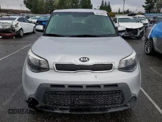 2016 Kia Soul with VIN KNDJN2A28G7853829, listed as a Copart auction lot 44245895 with 104,062 mi miles and Clean Title. Bid and sale history available at carsss.com. Image 5.