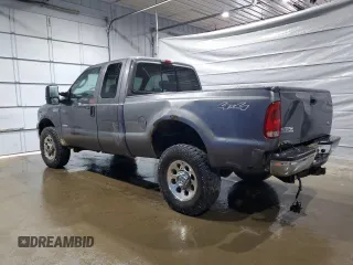 2005 Ford F-350 XL with VIN 1FTWX31P35EB41027, listed as a Copart auction lot 57124585 with 304,957 mi miles and Salvage title. Bid and sale history available at DreamBid. Image 2.