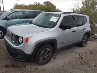 2017 Jeep Renegade Sport z VIN ZACCJAAB2HPF43369, wystawiony jako IAAI lot #42643230 z przebiegiem 105 031 mil mil oraz . Historia ofert i sprzedaży dostępna na DreamBid. Obrazek 2.